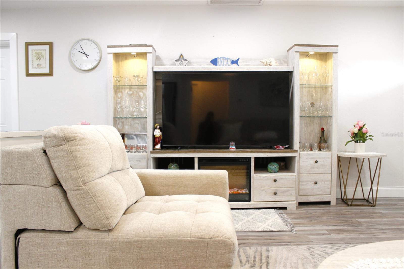 FORREST HILL ESTATES - Residential