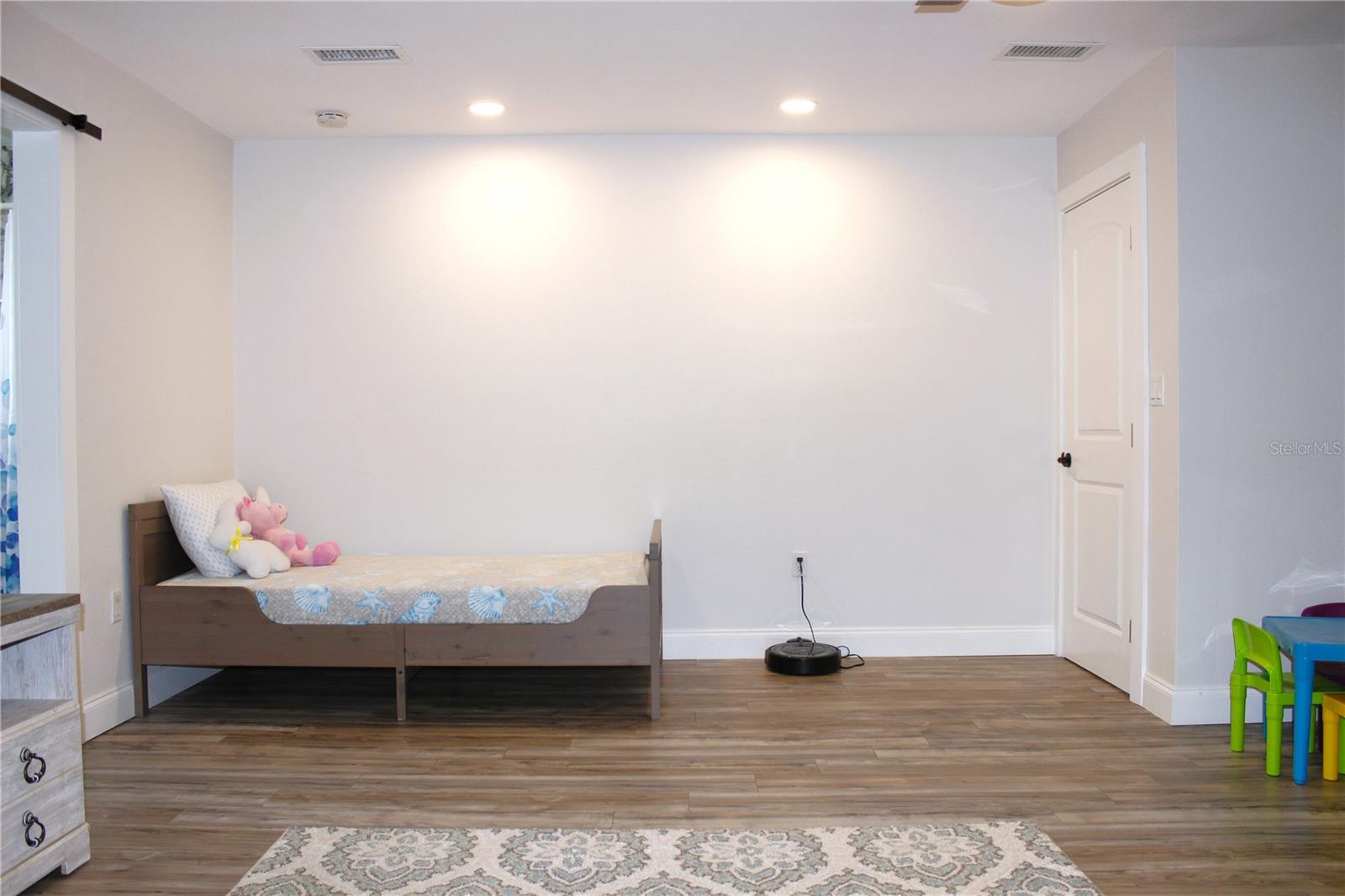 FORREST HILL ESTATES - Residential