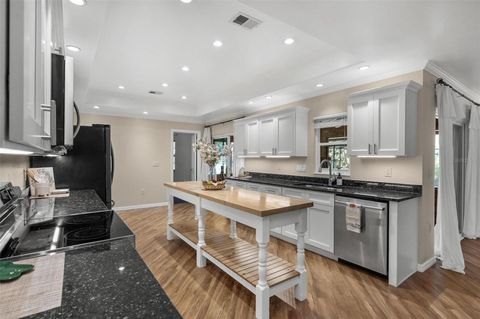 Tiny photo for 5411 Magnolia Ridge Road, Fruitland Park, FL 34731 (MLS # G5107065)