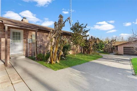 Tiny photo for 5411 Magnolia Ridge Road, Fruitland Park, FL 34731 (MLS # G5107065)