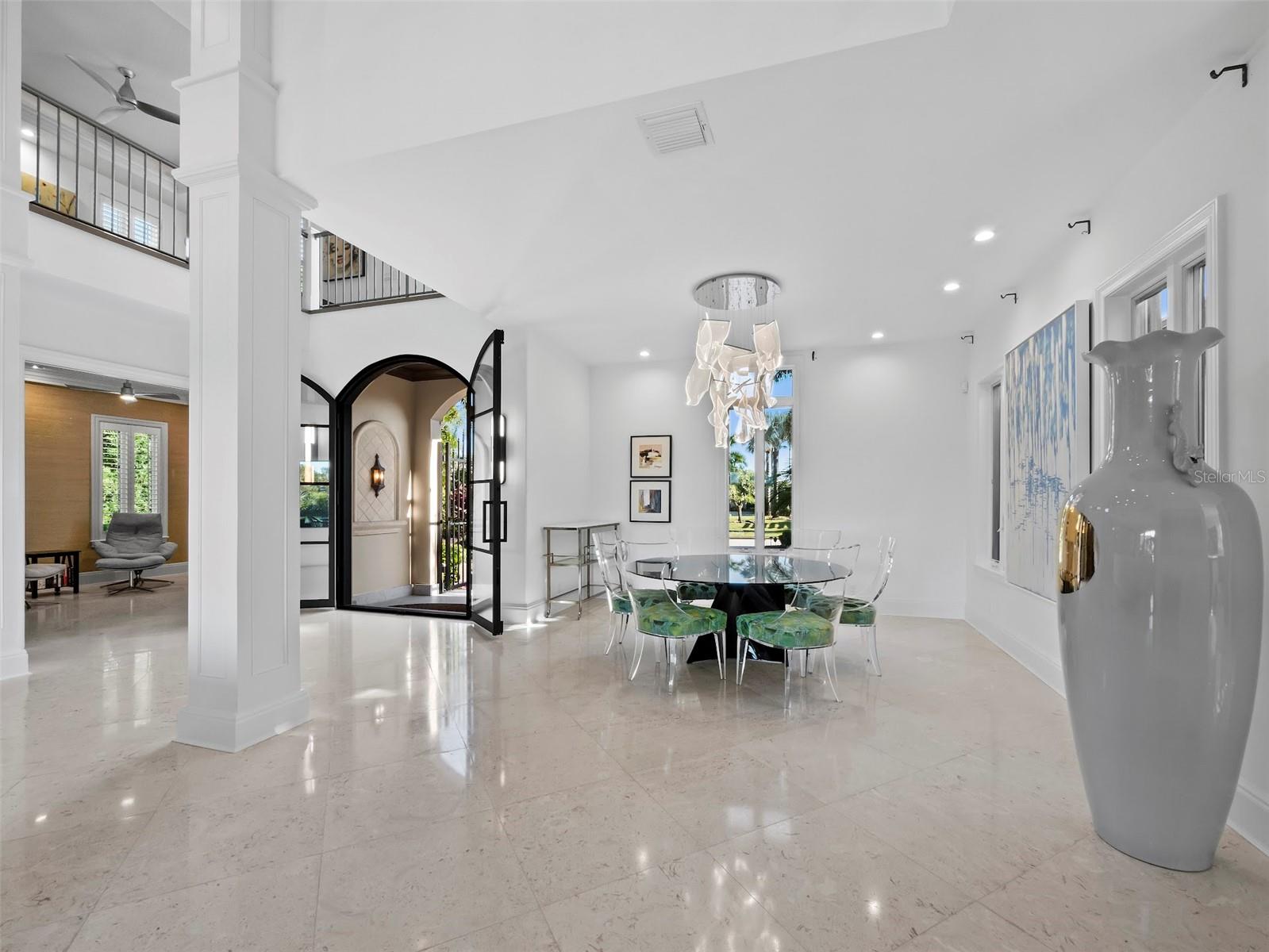 LIGHTHOUSE POINT - Residential