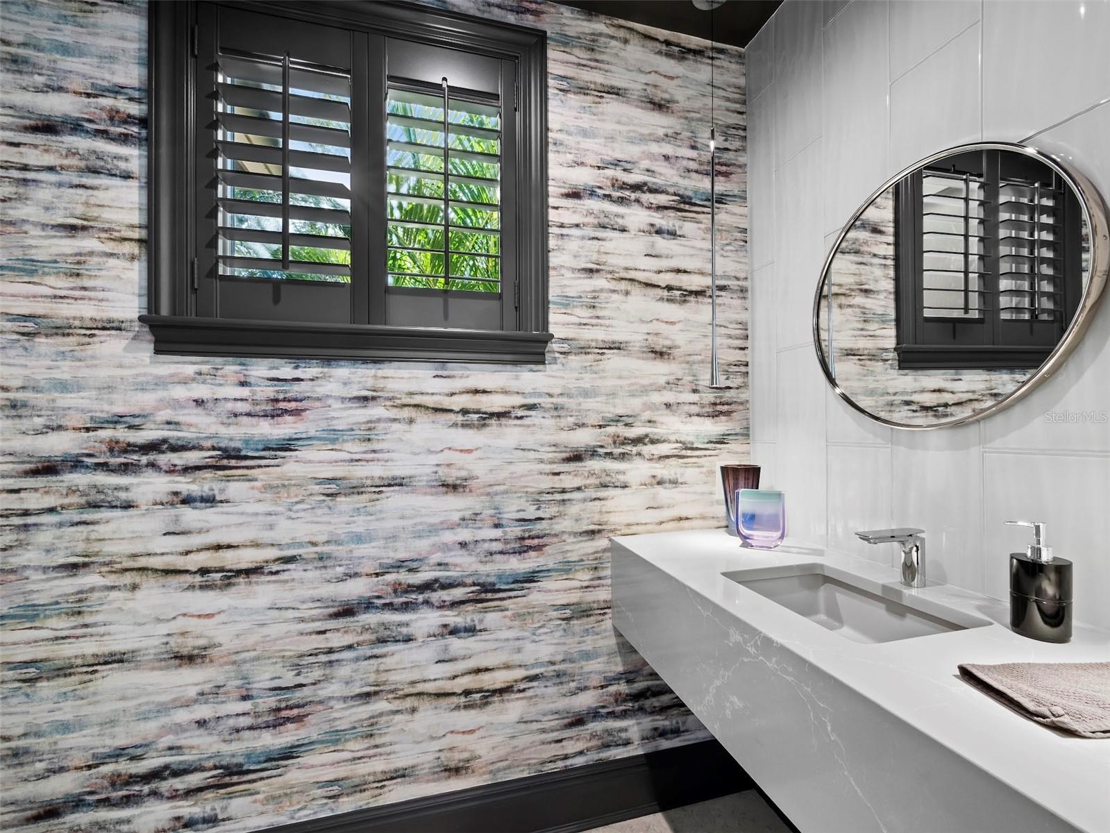 LIGHTHOUSE POINT - Residential