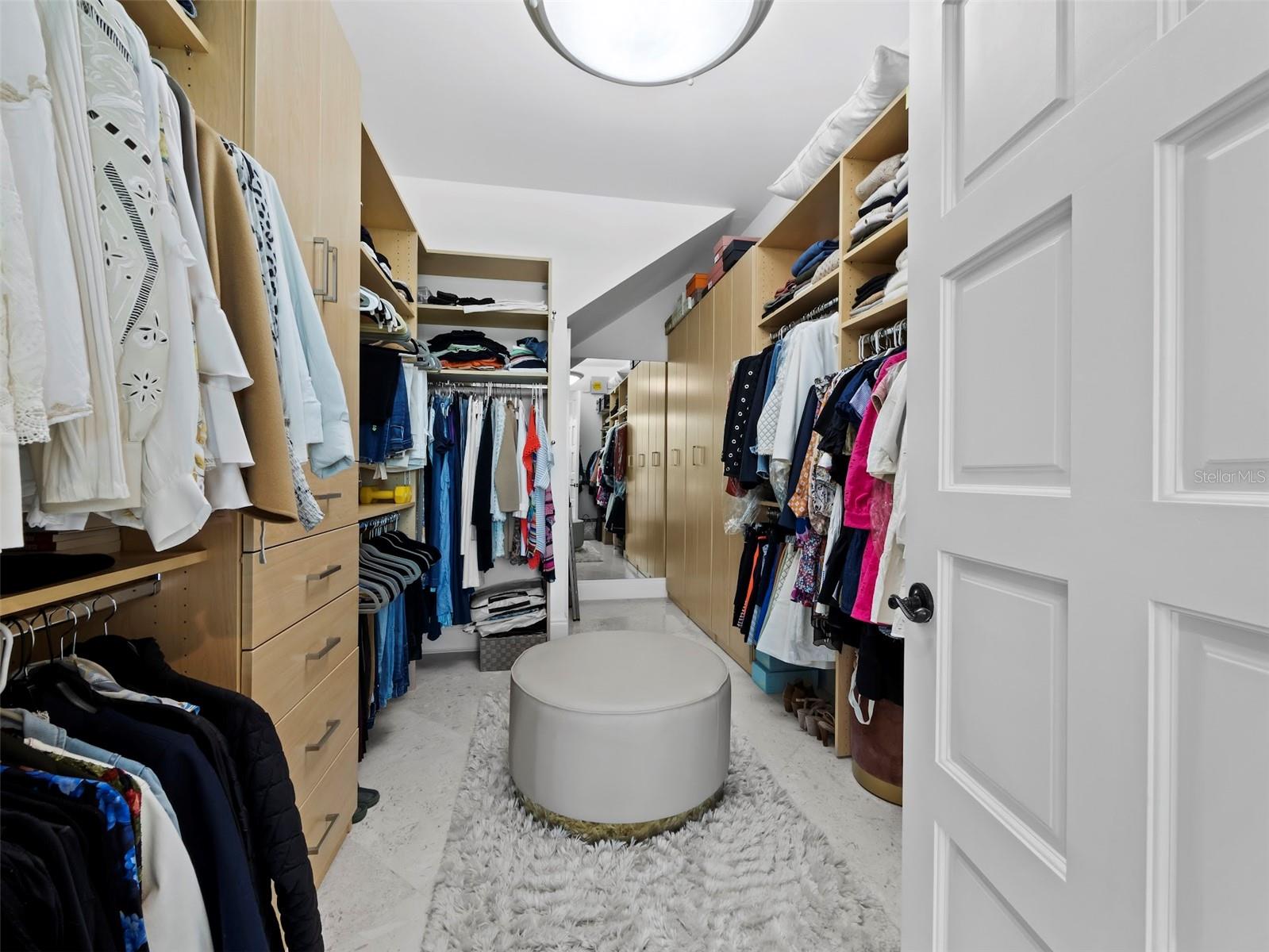 LIGHTHOUSE POINT - Residential