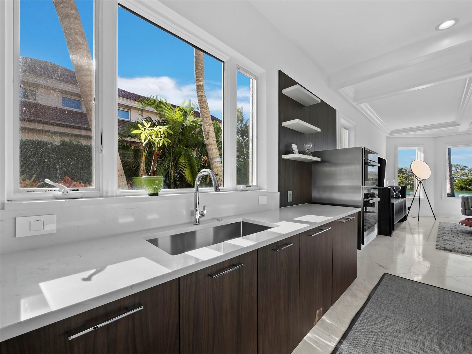 LIGHTHOUSE POINT - Residential