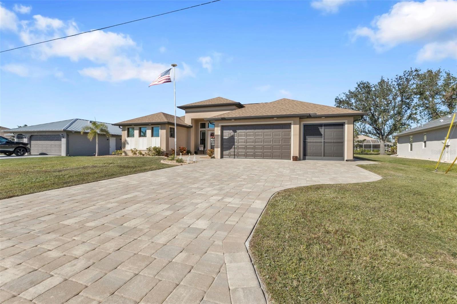 PUNTA GORDA ISLES SEC 20 - Residential