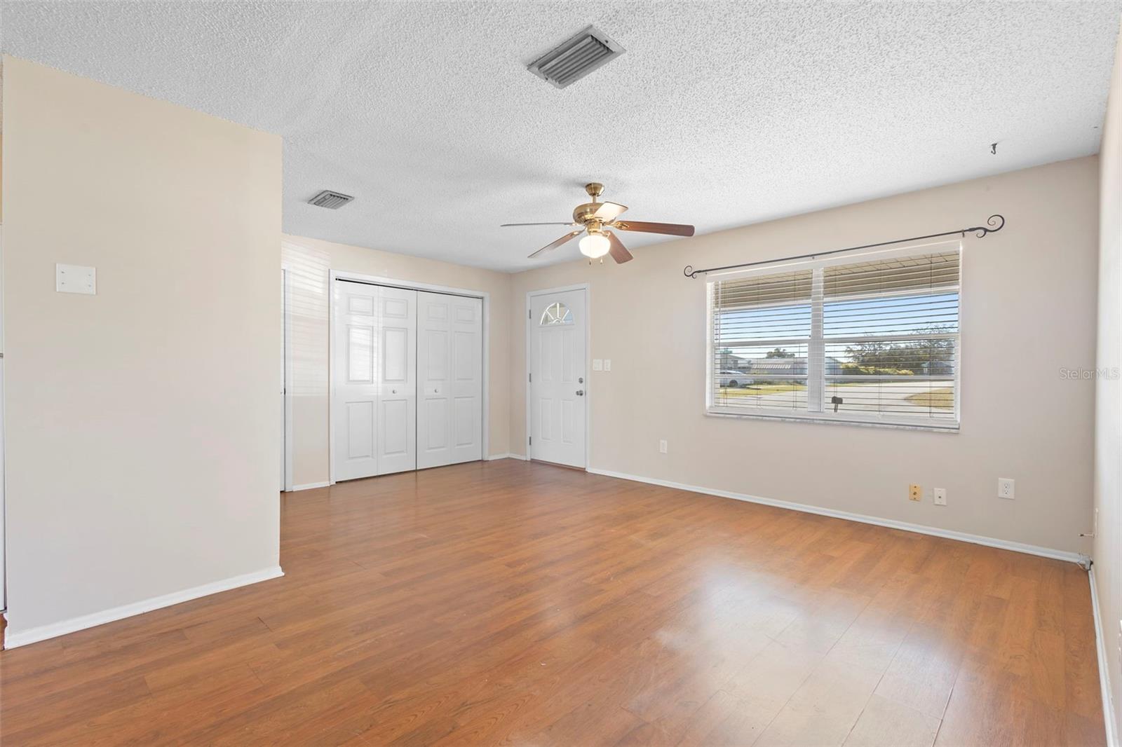 DELTONA LAKES UNIT 74 - Residential