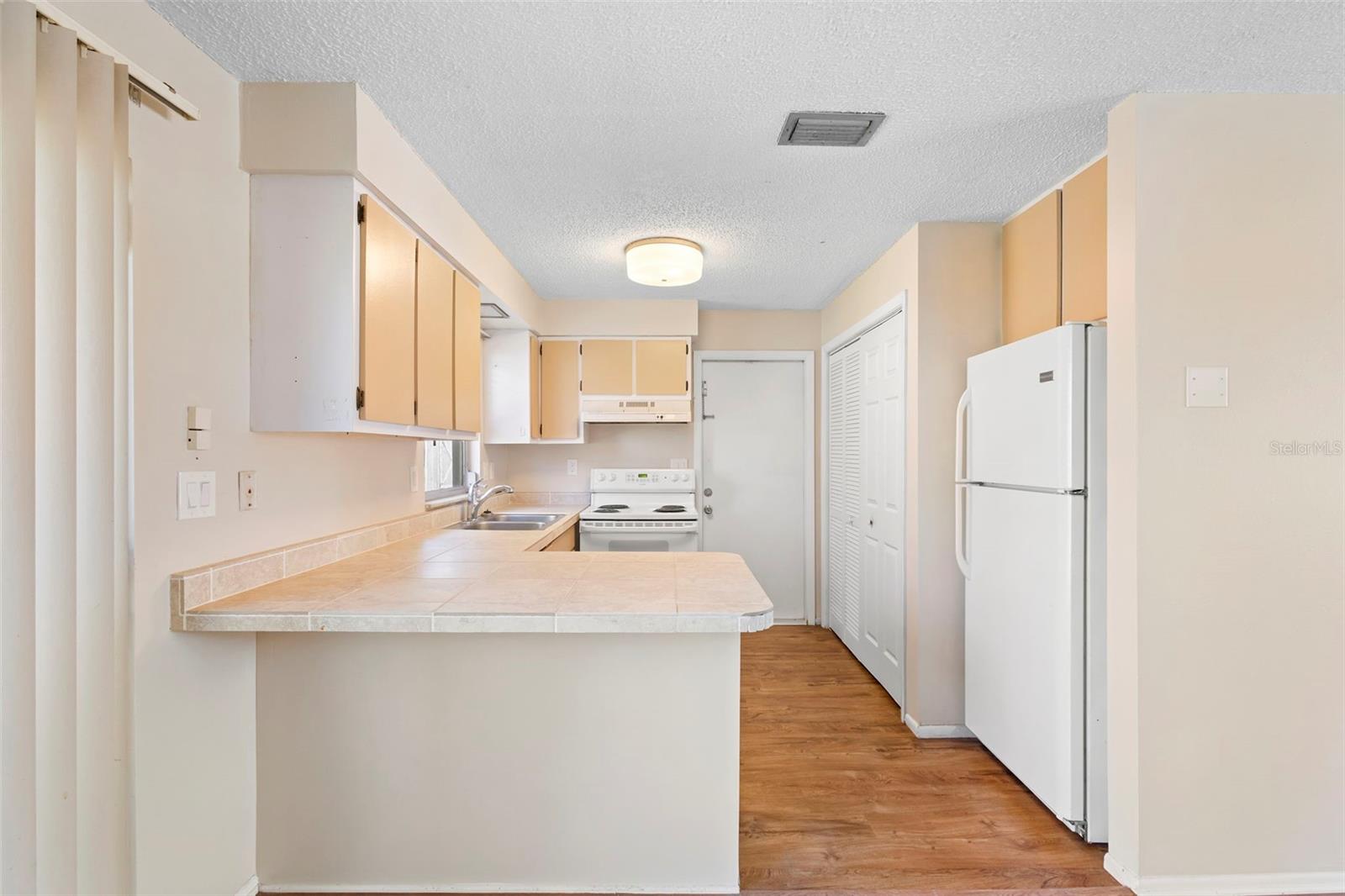 DELTONA LAKES UNIT 74 - Residential