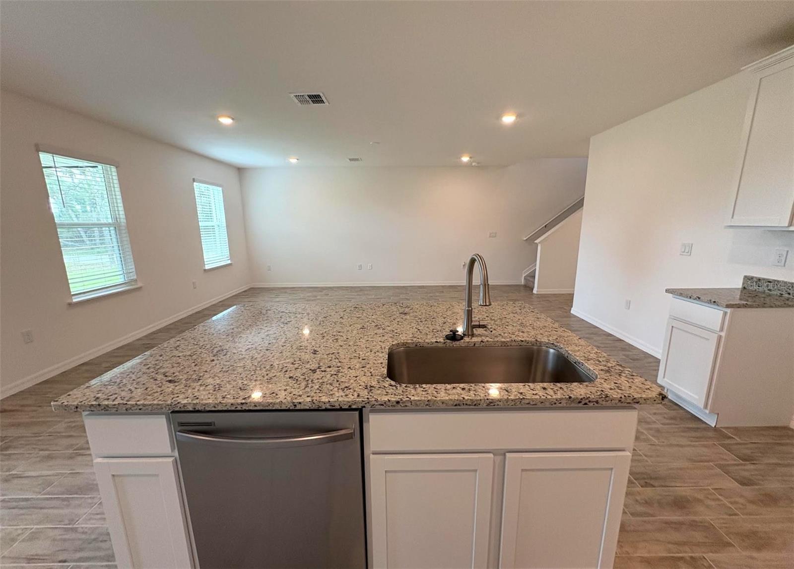 NORTH PORT - Residential