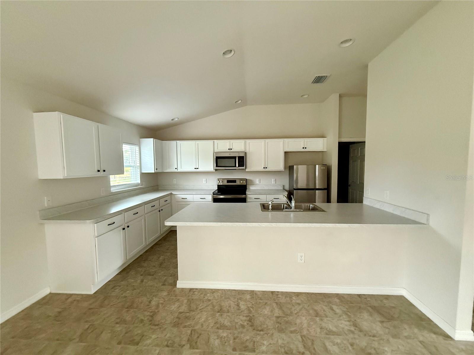 MARION OAKS UN NINE - Residential Lease