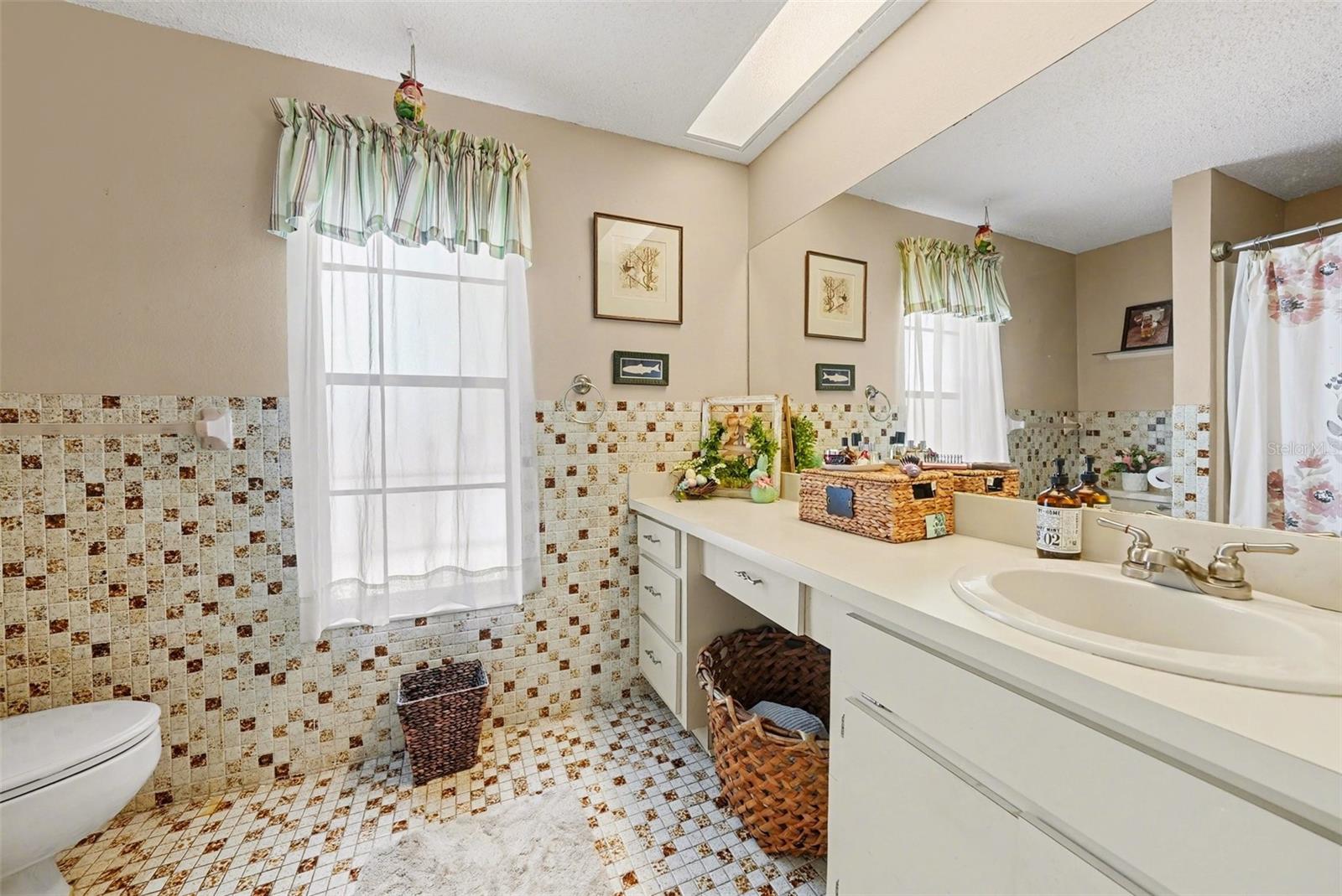 DRIFTWOOD VILLAGE - Residential