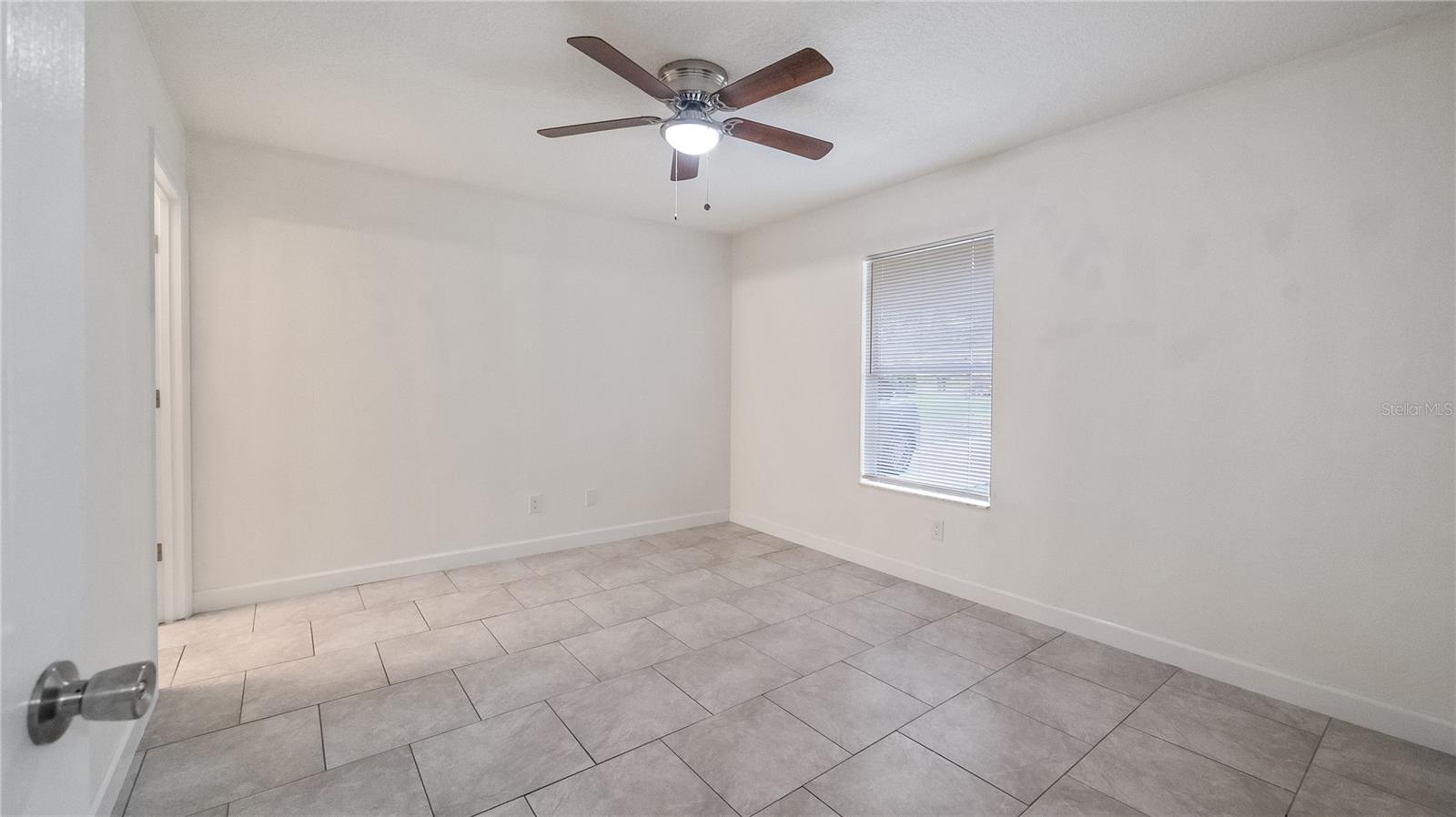 MINNEOLA HODGES SUB - Residential