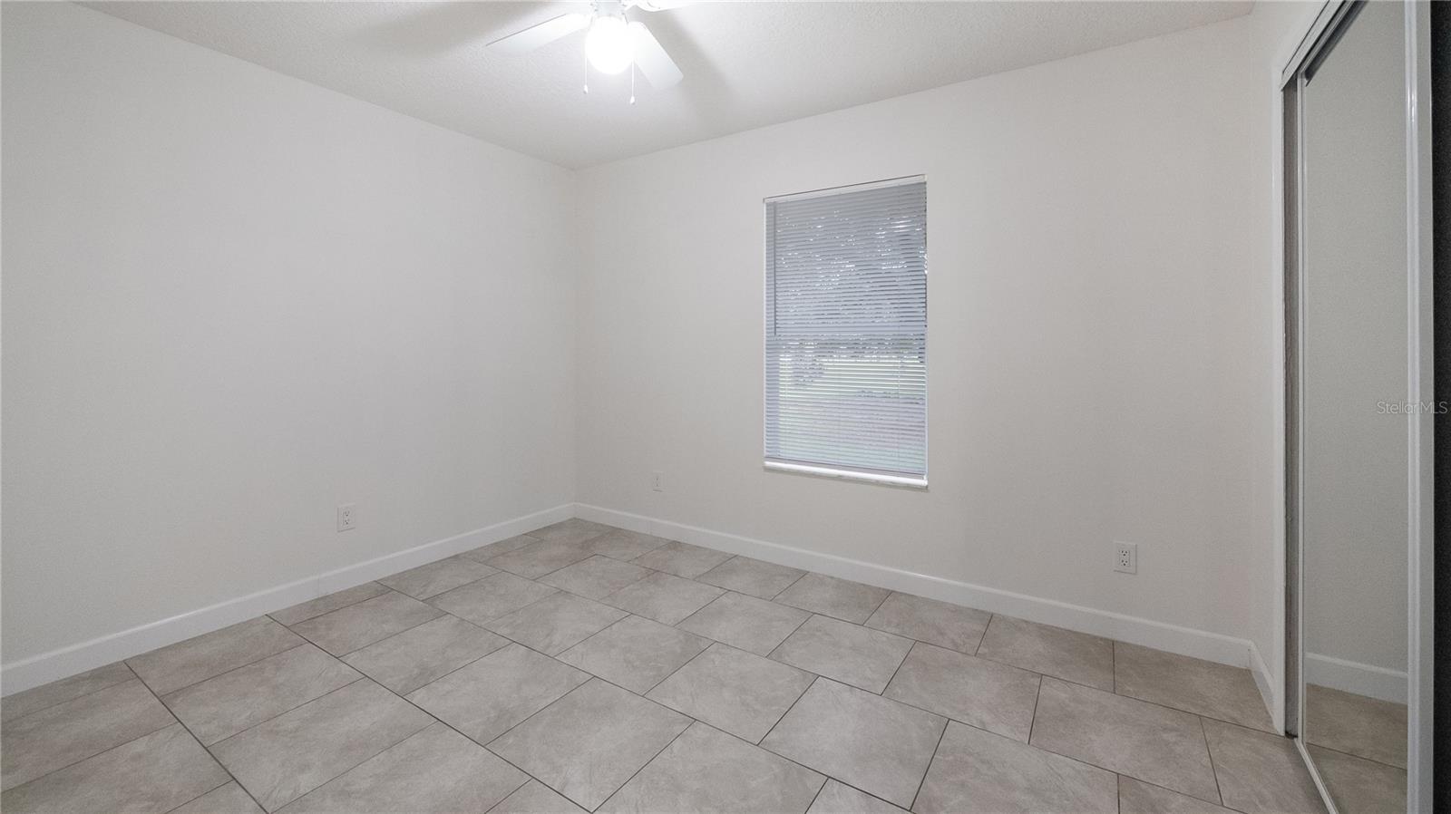 MINNEOLA HODGES SUB - Residential