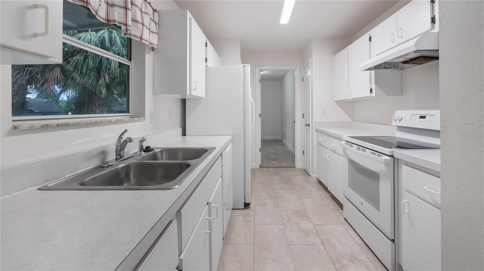 MINNEOLA HODGES SUB - Residential