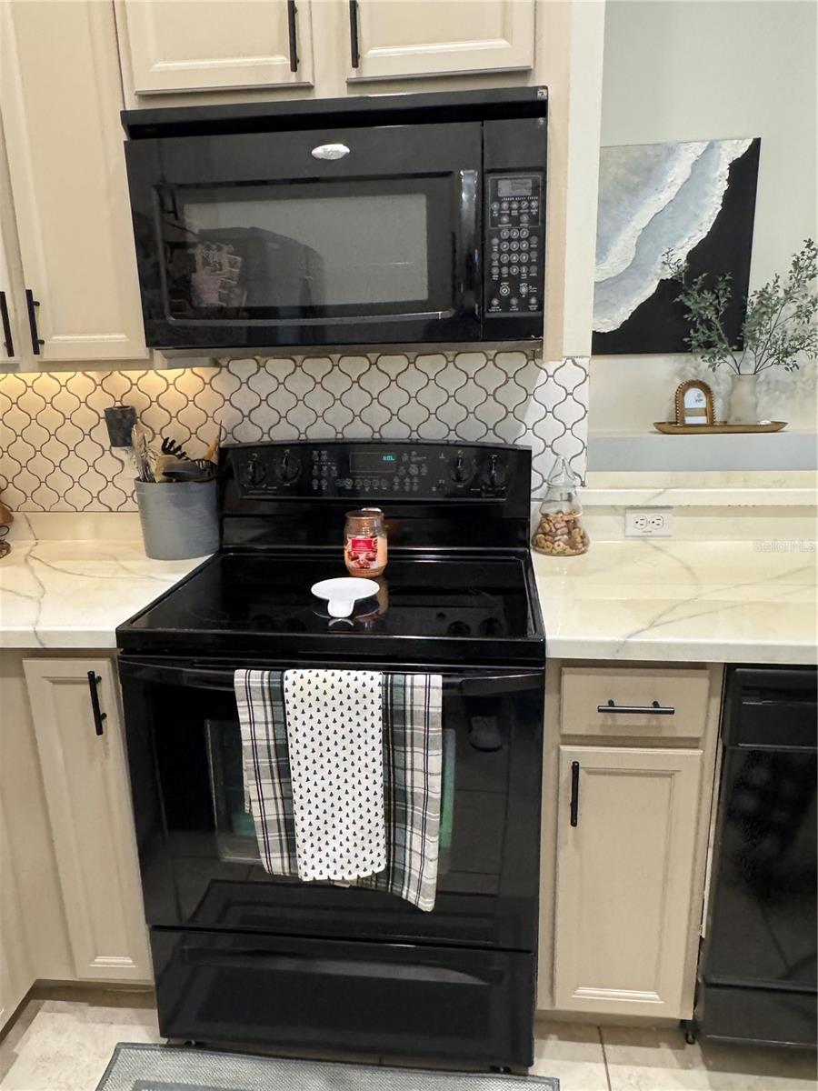 WALDEN WOODS - Residential