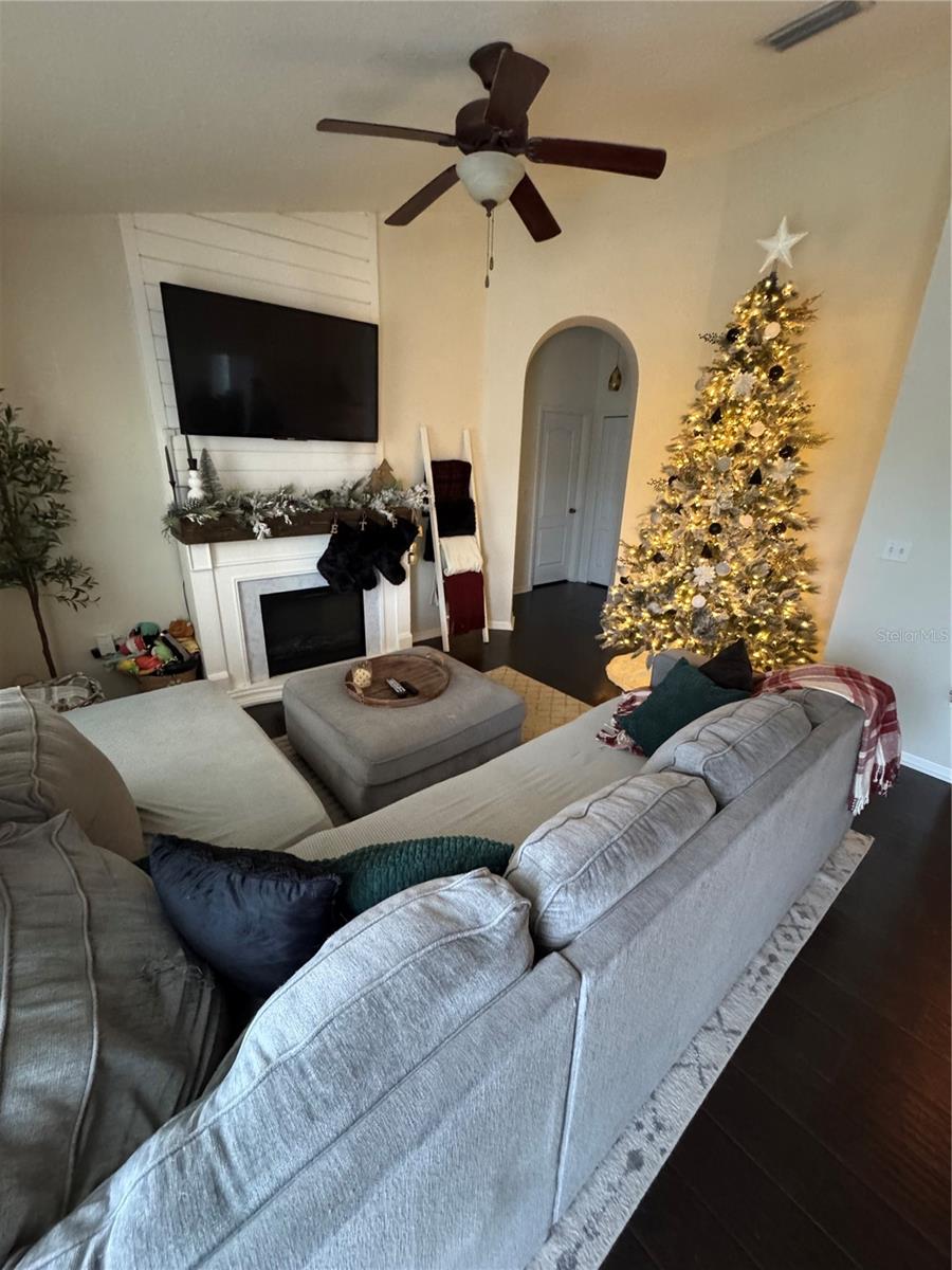 WALDEN WOODS - Residential