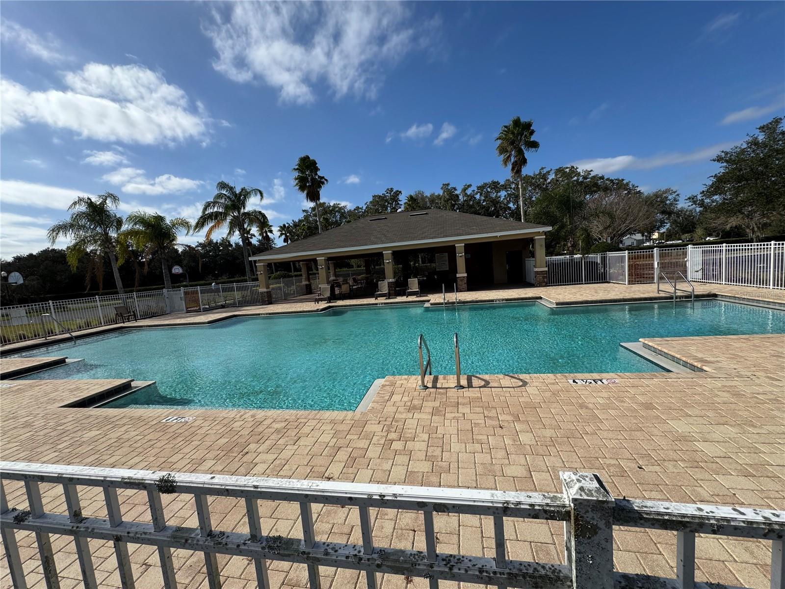 WALDEN WOODS - Residential