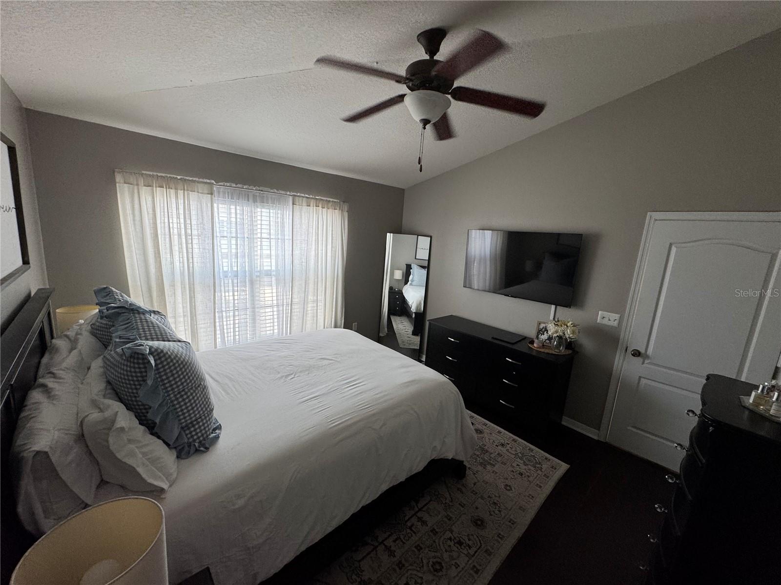 WALDEN WOODS - Residential