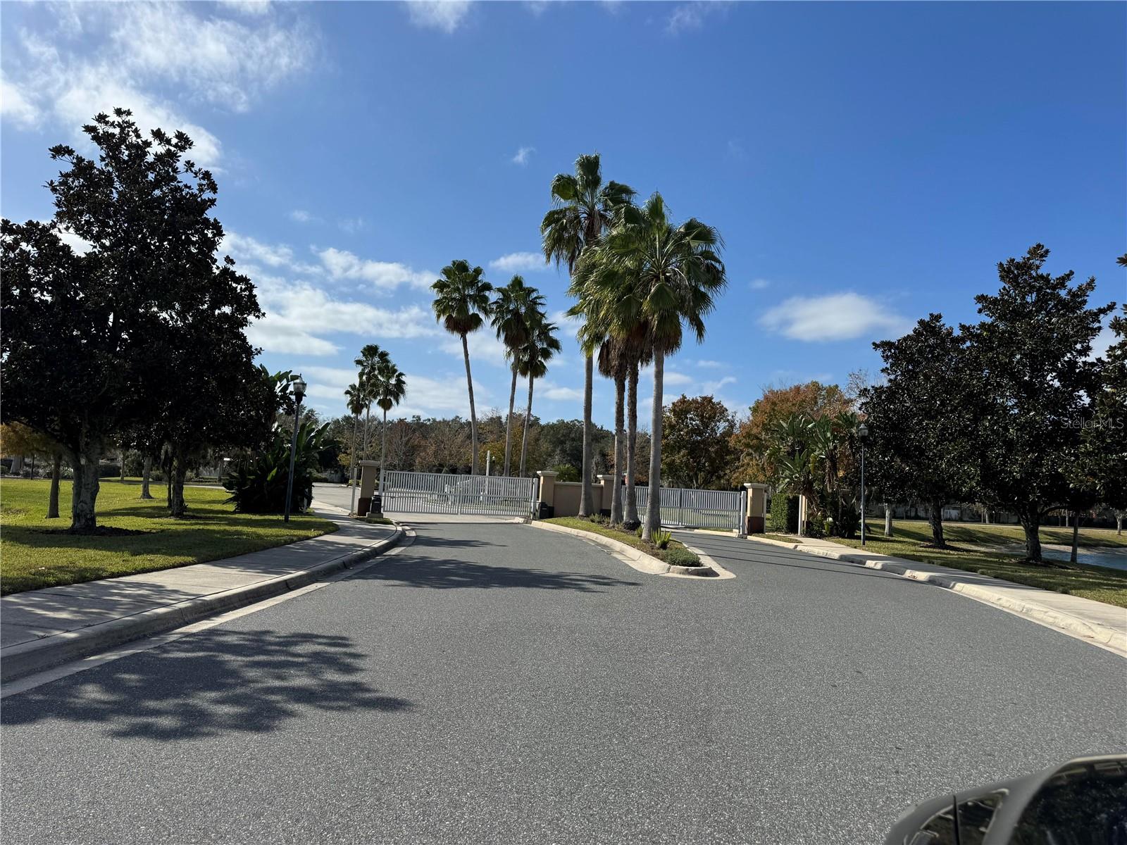 WALDEN WOODS - Residential