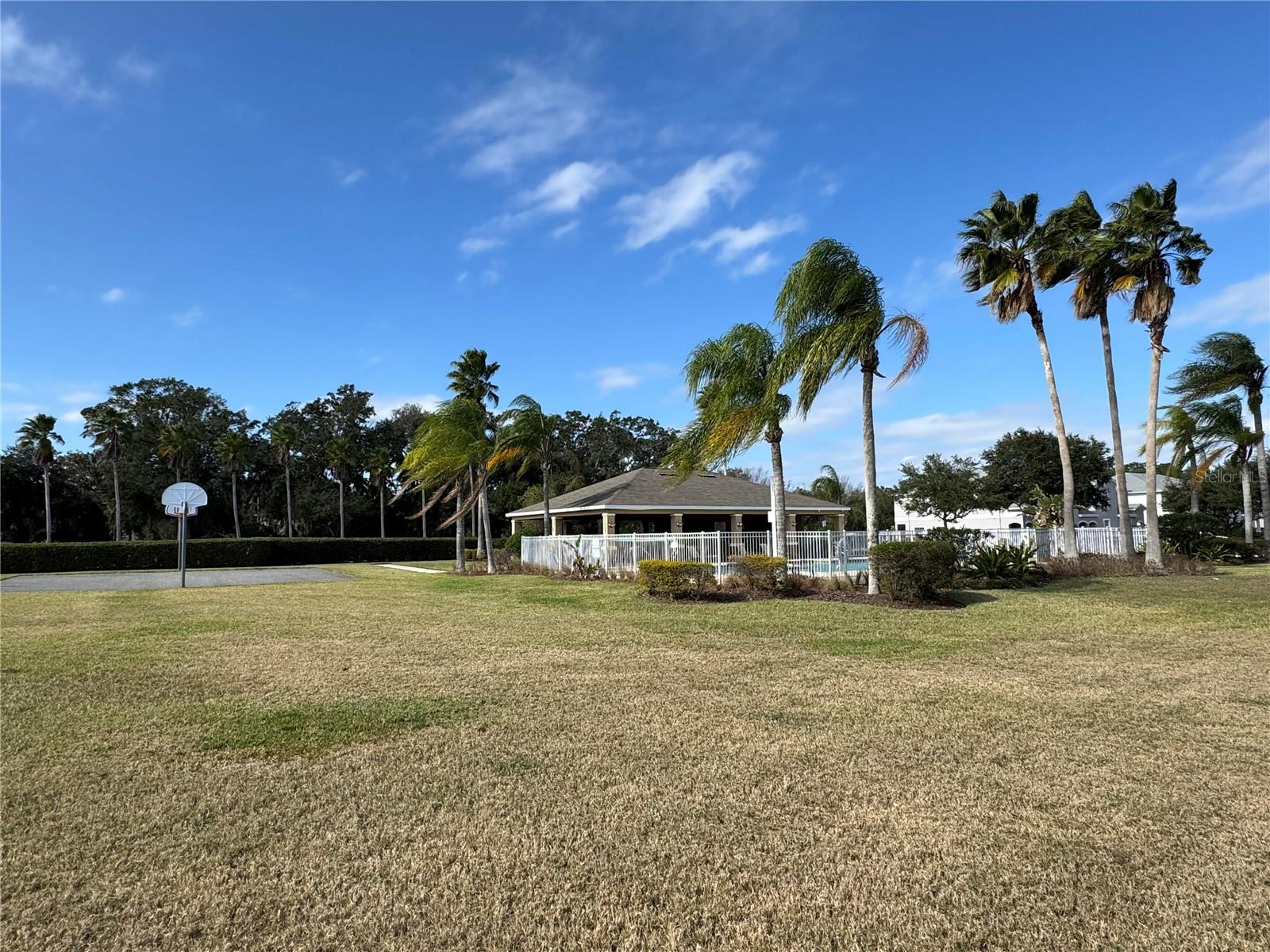 WALDEN WOODS - Residential