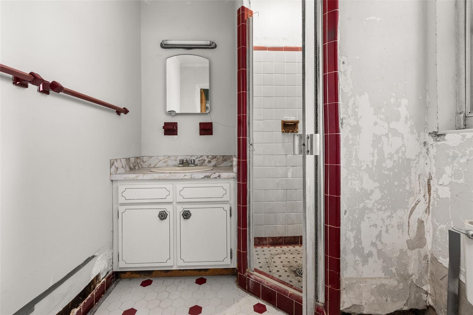 ARDSLEY MANOR SUB - Residential