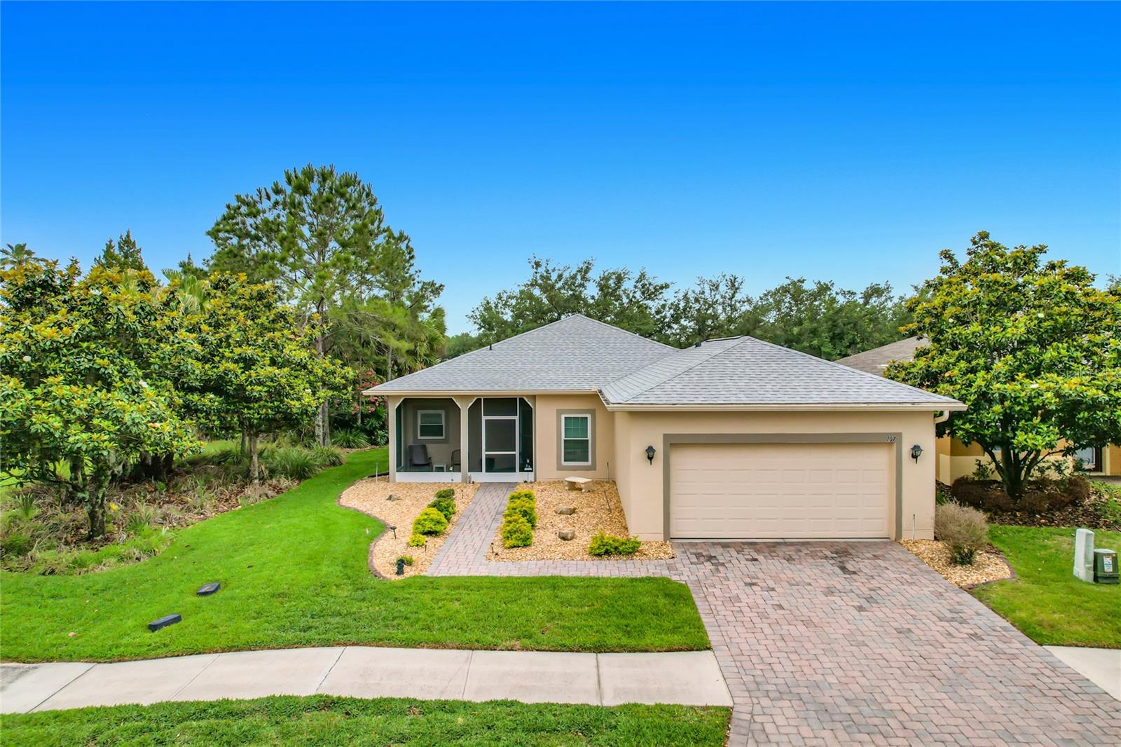 107 VERONA DR