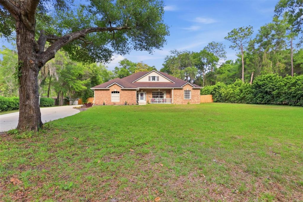Photo of 1661 Wondering Oak Lane, Deland, FL 32720 (MLS # V4948817)
