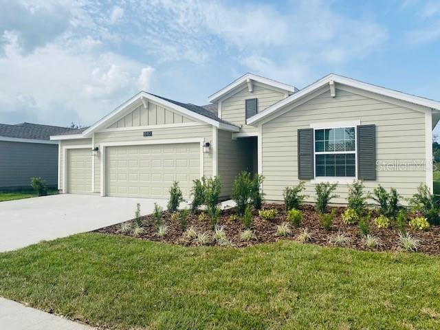 Kissimmee 3 Bedrm Home On Golf Course
Brand New / Top Of The Line Everything, 3 Car Garage, Conservation Lot, No Rear Neighbors, Backyard Patio, Huge Master Suite, Master Bath – Separate Shower / Tub, Living & Dining Rooms, Living & Family Rooms, Huge Walk-In Shower, 42” Cabinets, Eat-In Kitchen, Upgraded Kitchen, Brand New Kitchen, Tile Flooring, Carpeted Bedrooms, Community Pool, Community Clubhouse, Community Playground, Community Walking Trail, Lawn Care Included In Rent, Convenient To Major Roads, Shopping, & Schools, All Kitchen Appliances Included, Stainless Steel Appliances Included, Blinds Included, New Appliances, New Window Treatments. The deposit amount is based upon the application results. Pets: OK (Dangerous Pets are not permitted, Pit Bulls, etc.) Priced $2,650.00 for the first 4 months, $2,750.00 for the remaining 8 months (Average: $2,717.00/mo). AVAILABLE: October 15, 2025