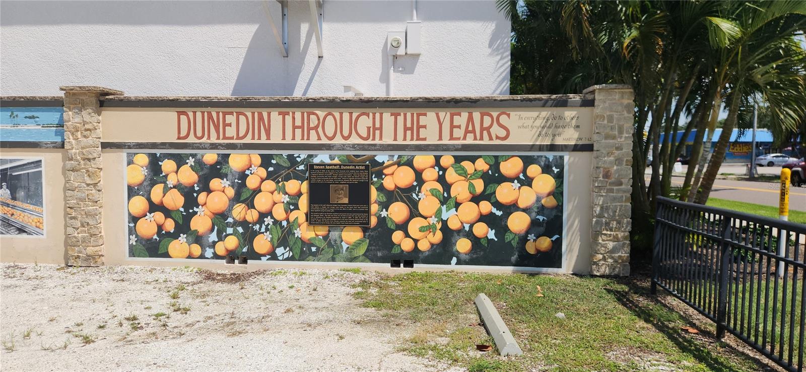 COUNTRY WOODS - Residential