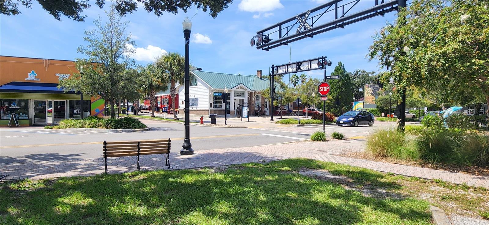 COUNTRY WOODS - Residential