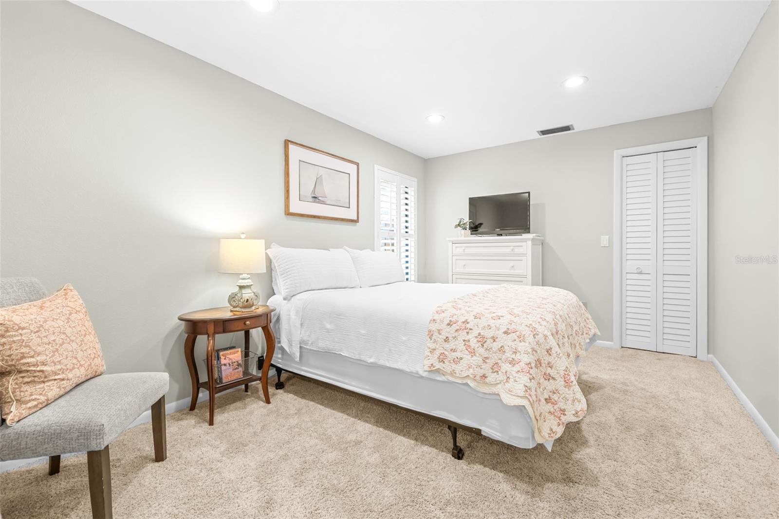 COUNTRY WOODS - Residential