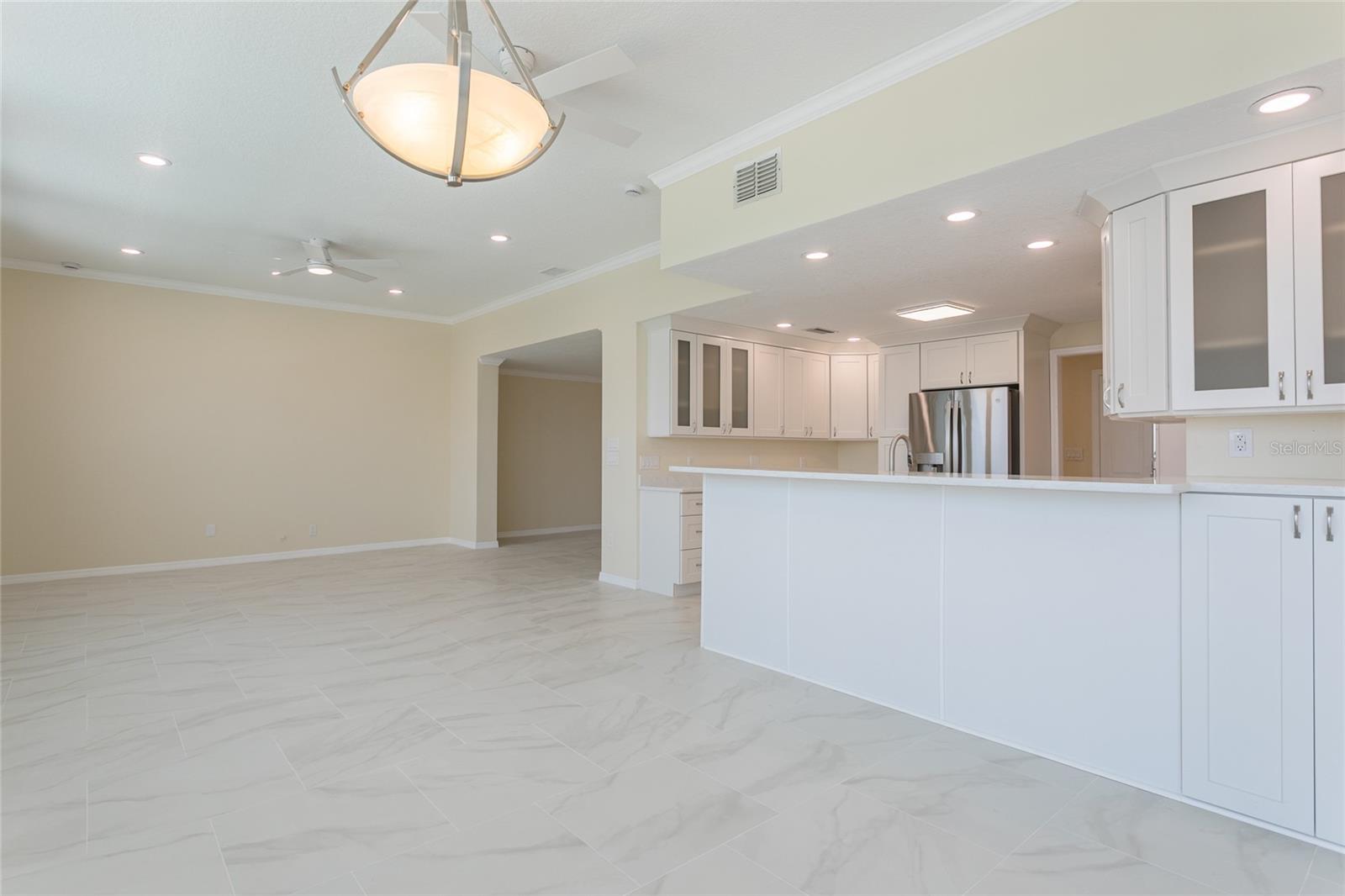 FLOR A MAR - Residential