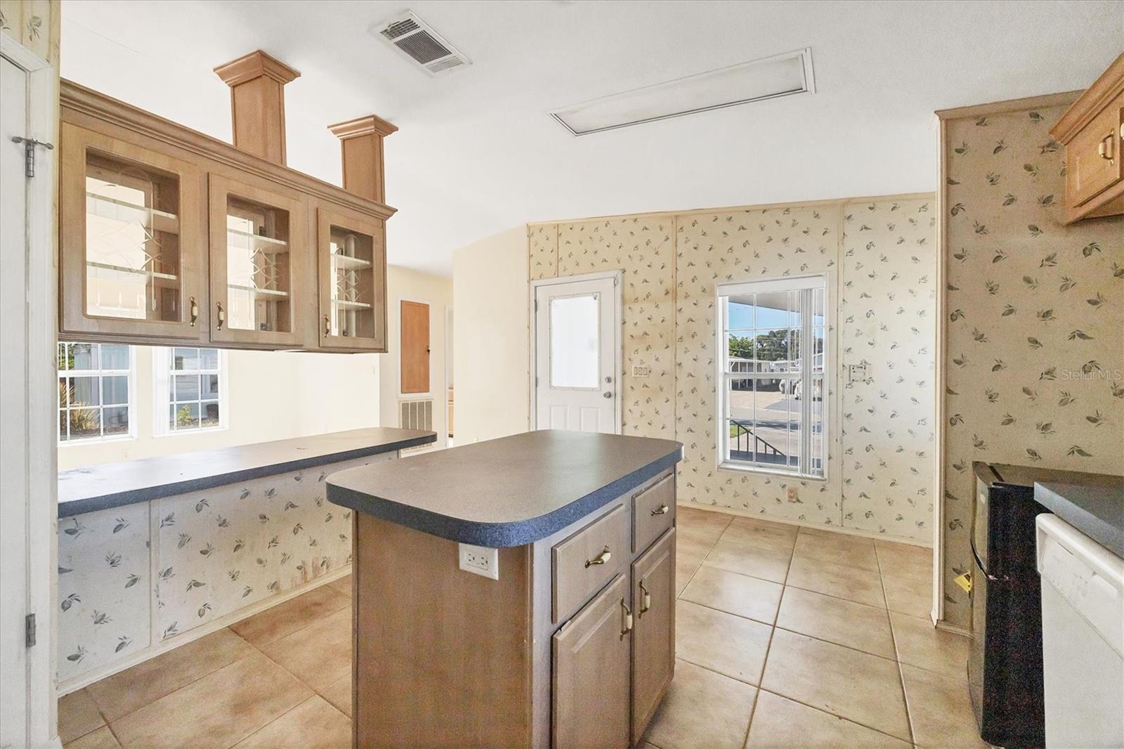 TRI-PAR ESTATES - Residential