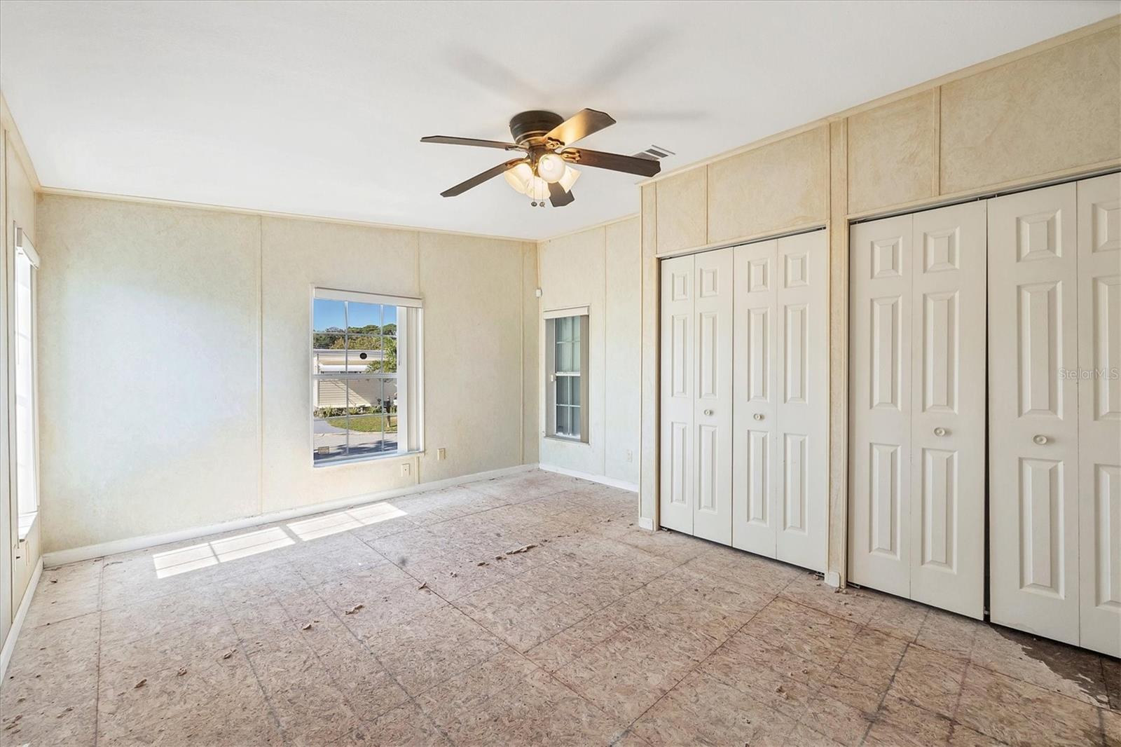 TRI-PAR ESTATES - Residential