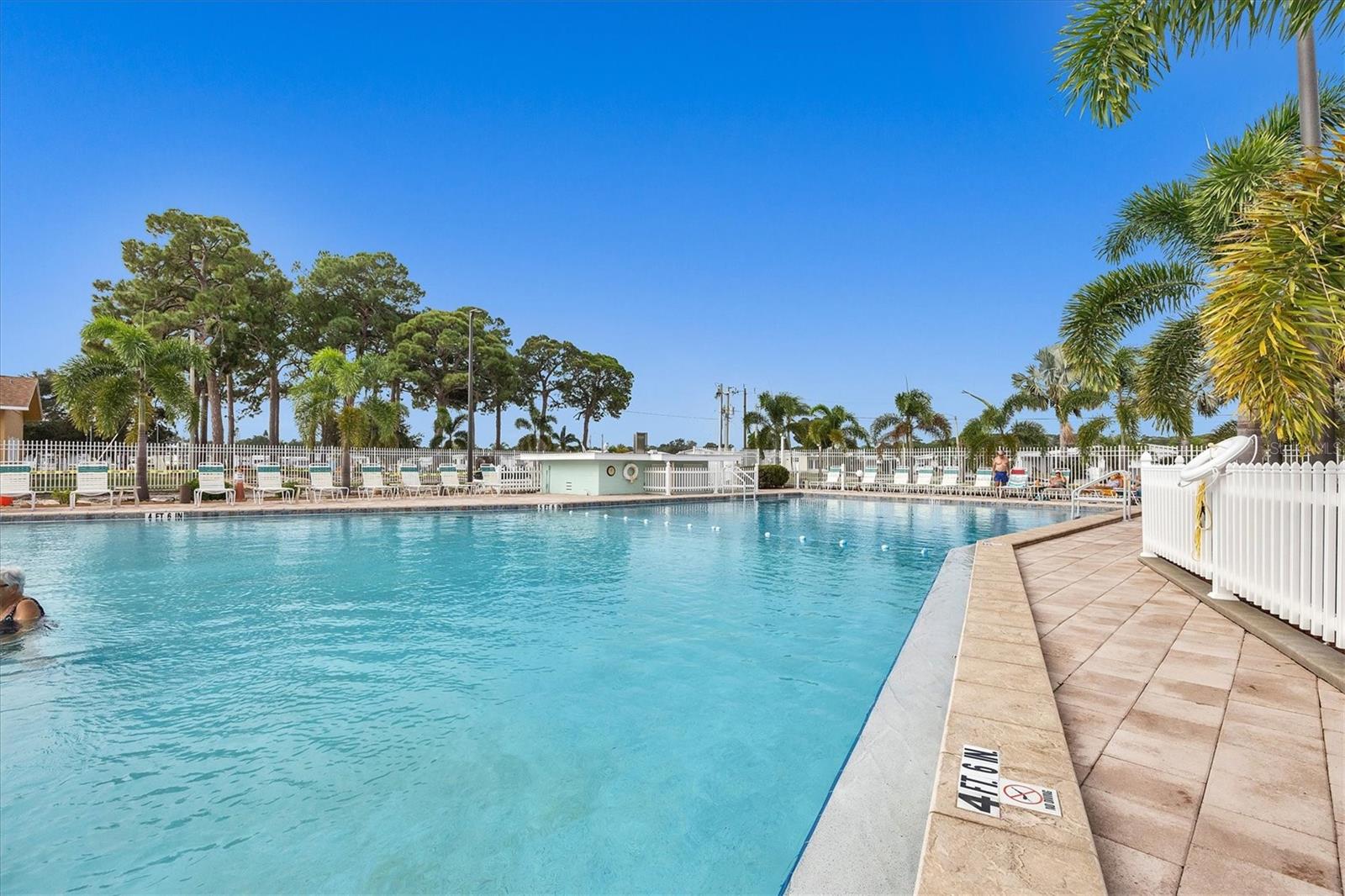 TRI-PAR ESTATES - Residential