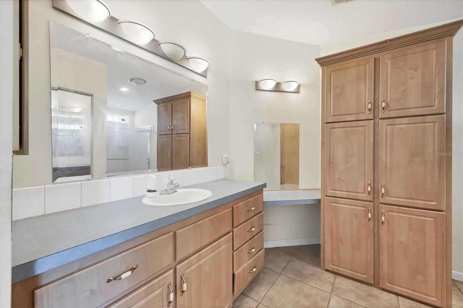 TRI-PAR ESTATES - Residential