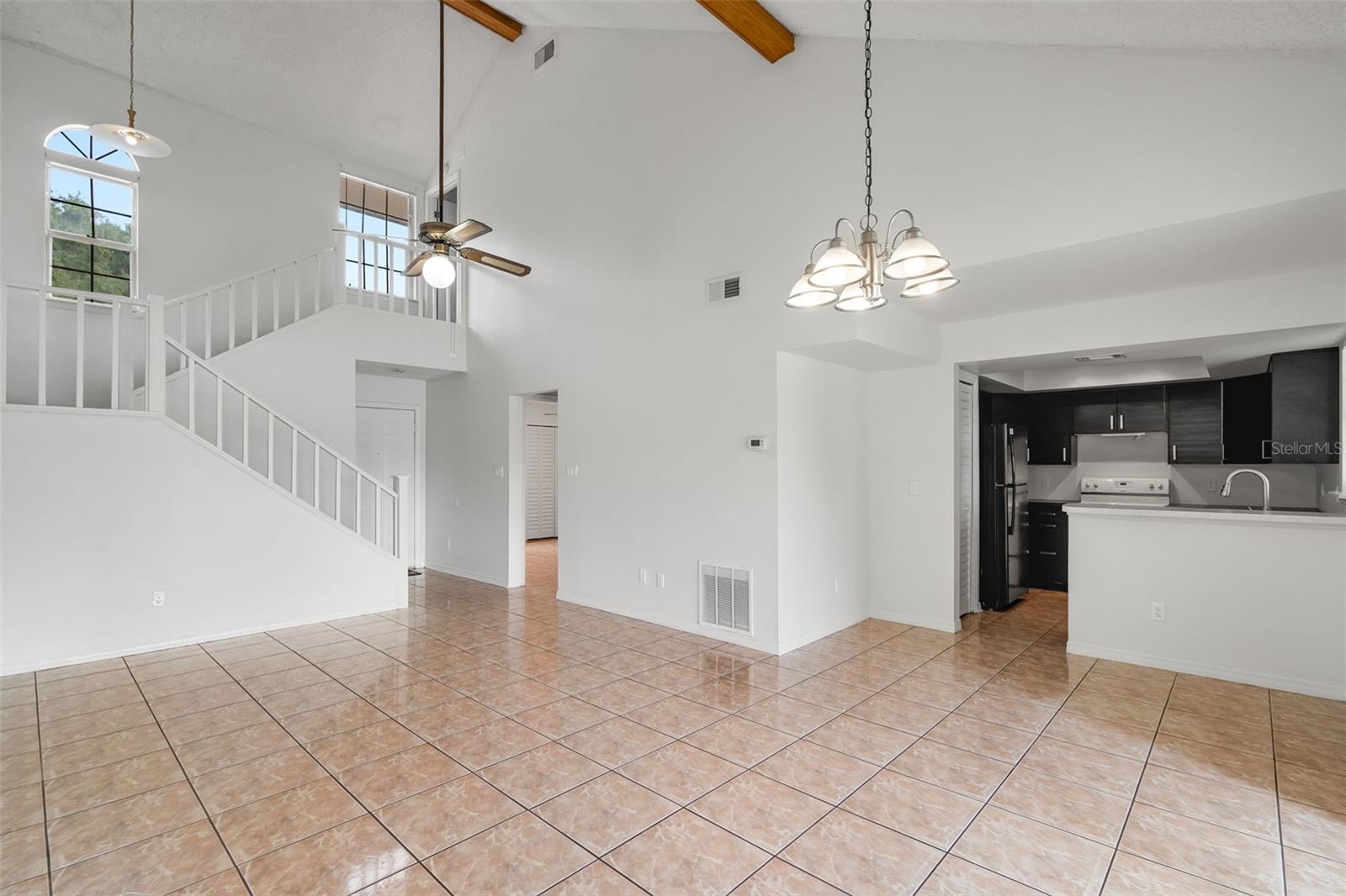 DEER RUN UNIT 14B - Residential