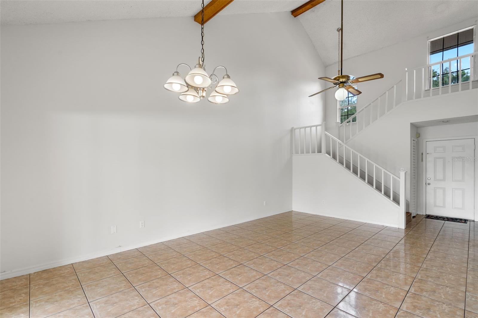 DEER RUN UNIT 14B - Residential