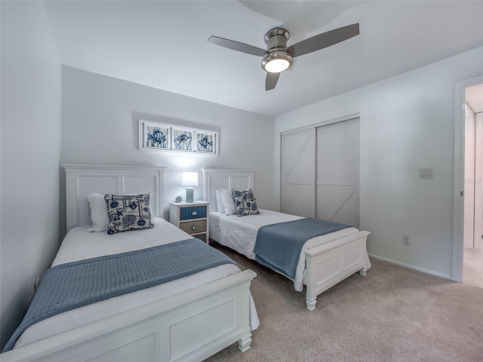 WEDGEWOOD LAKE - Residential
