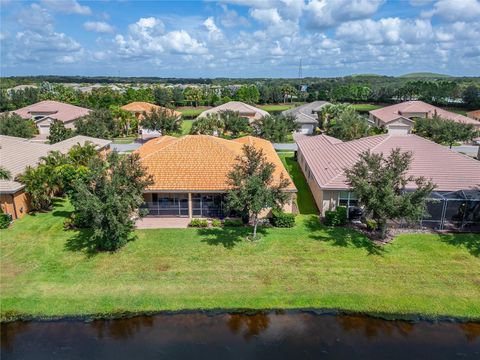 A home in WIMAUMA