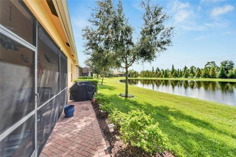 A home in WIMAUMA