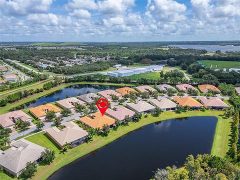 A home in WIMAUMA