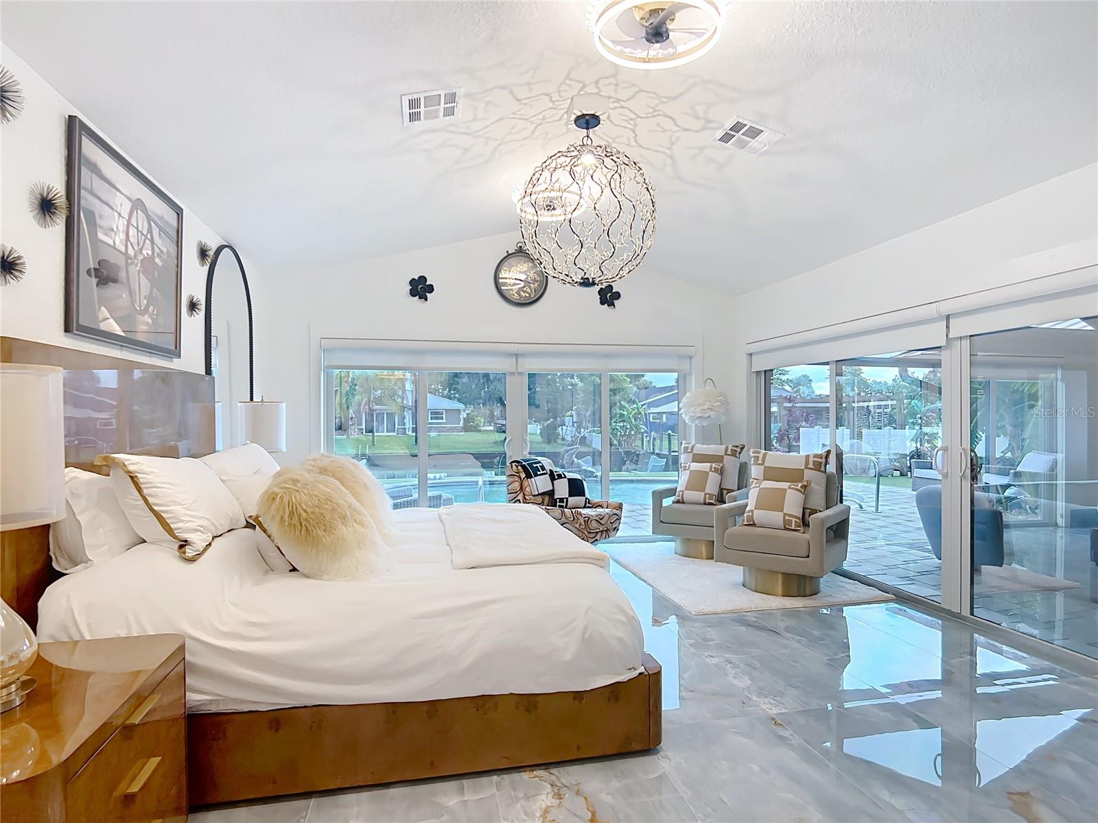 SPRINGS O PARADISE UNIT 02 - Residential