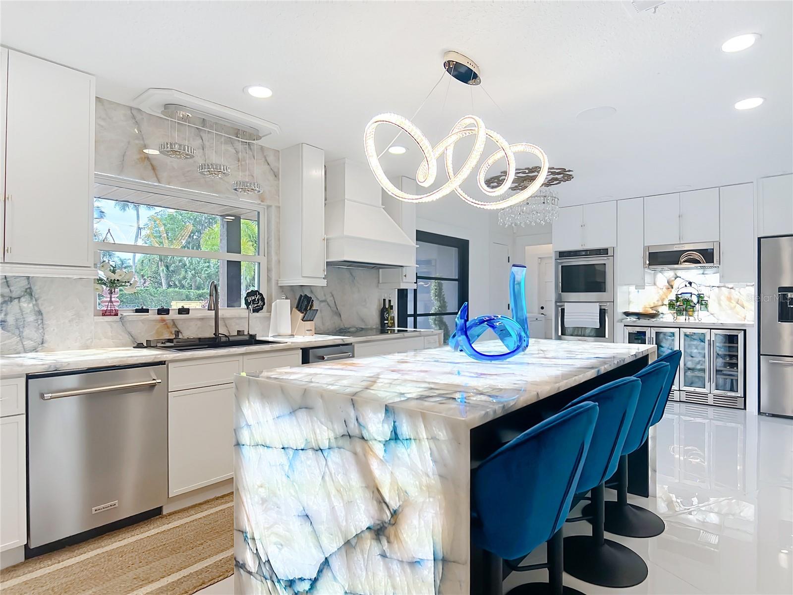 SPRINGS O PARADISE UNIT 02 - Residential