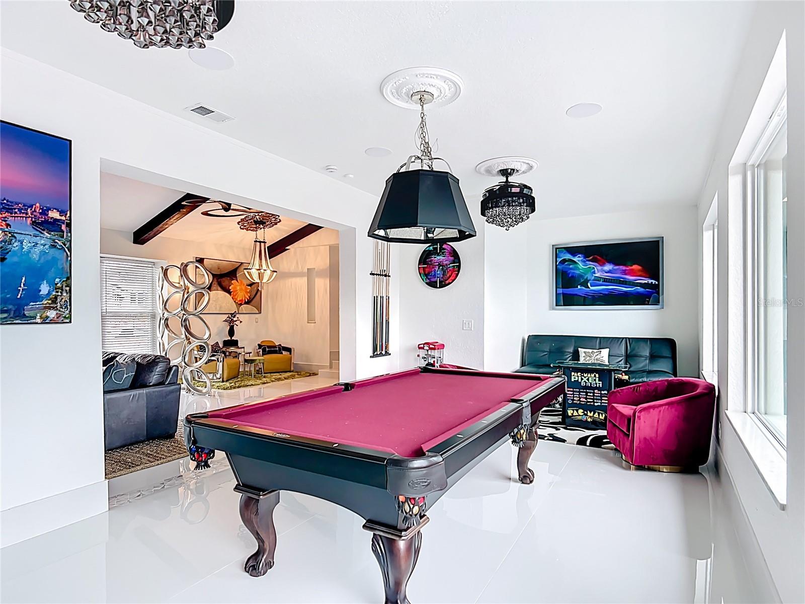 SPRINGS O PARADISE UNIT 02 - Residential