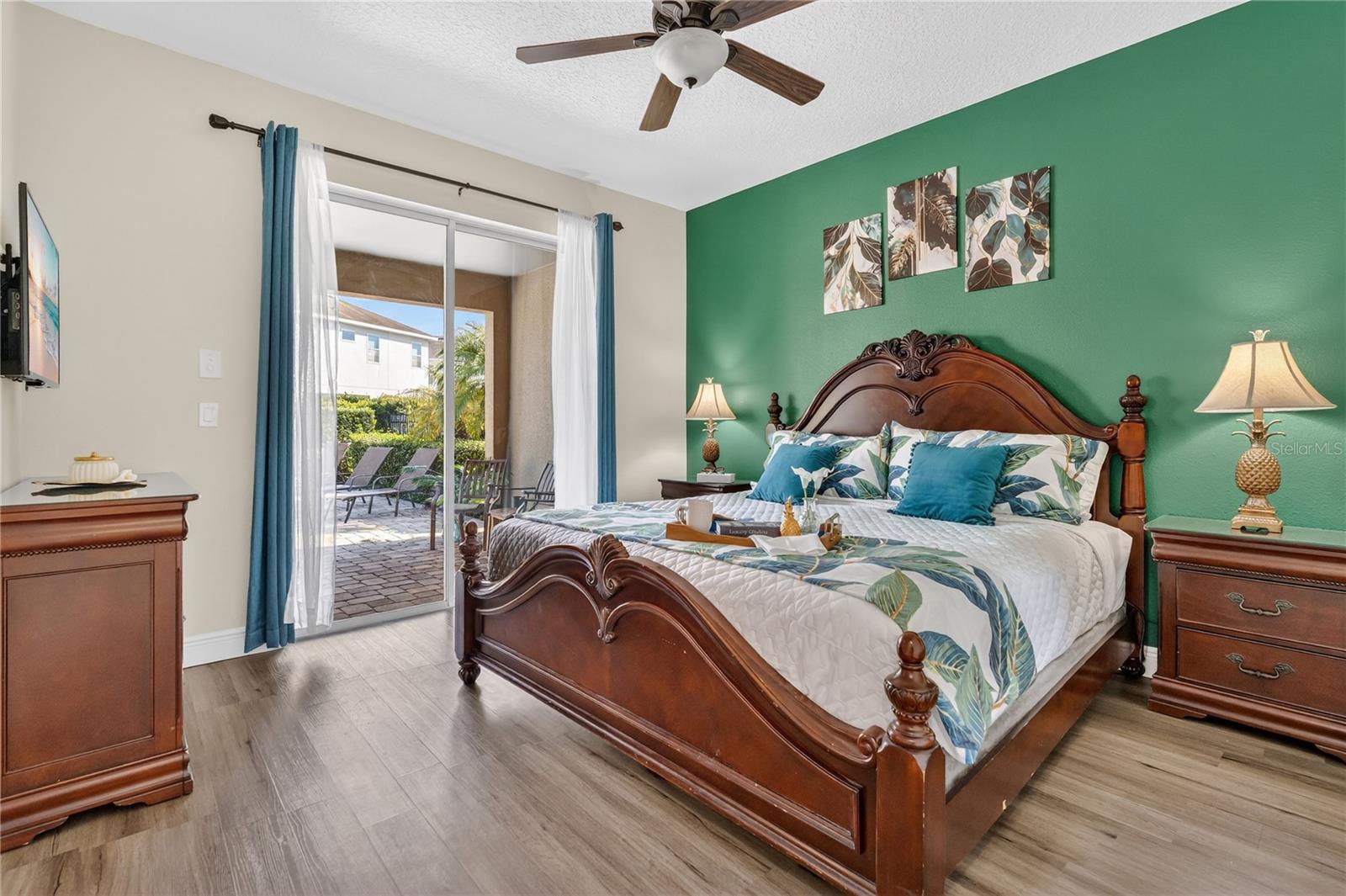 REUNION WEST PH 1 WEST & AMENT CTR RPLT - Residential