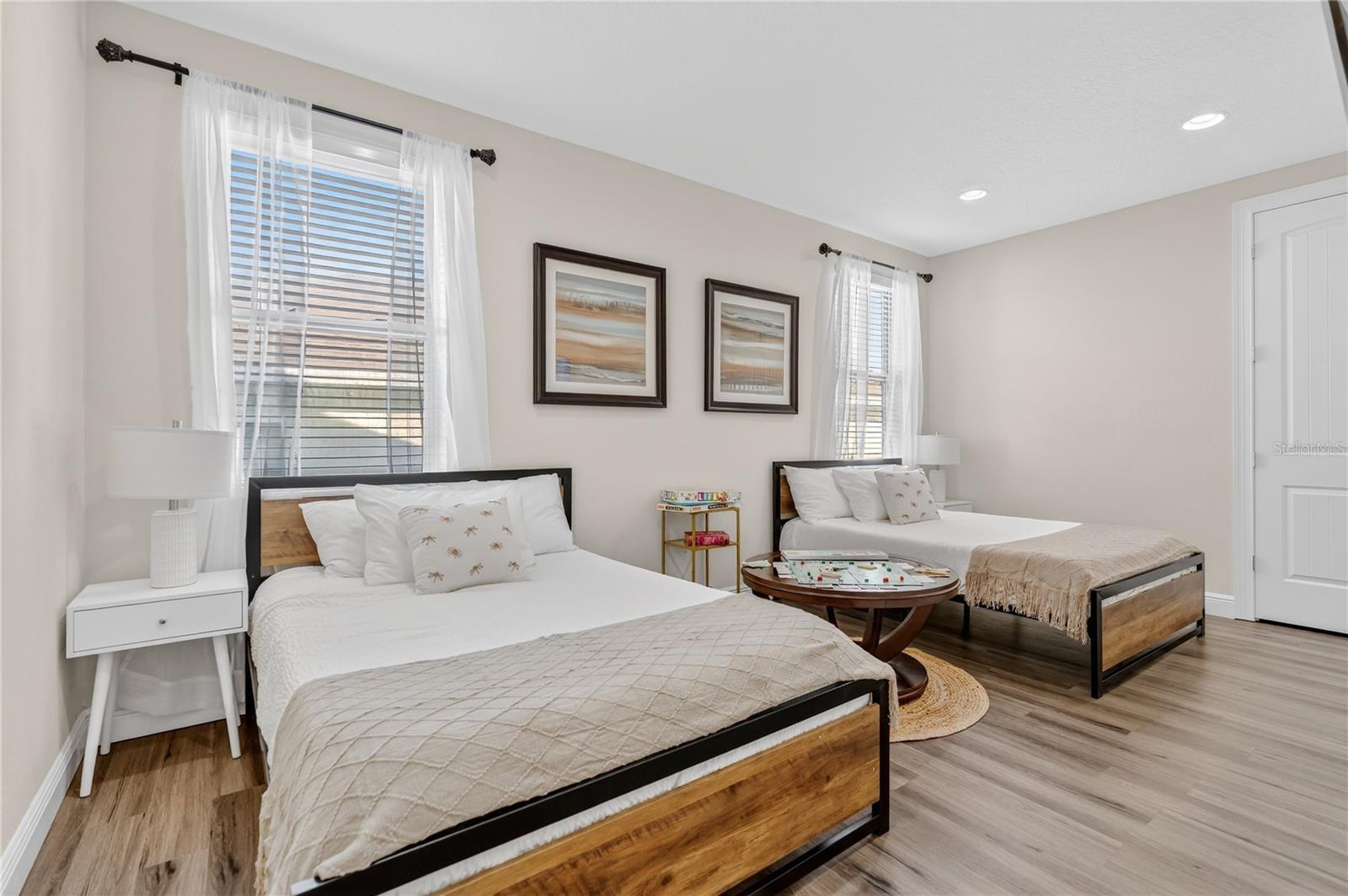 REUNION WEST PH 1 WEST & AMENT CTR RPLT - Residential