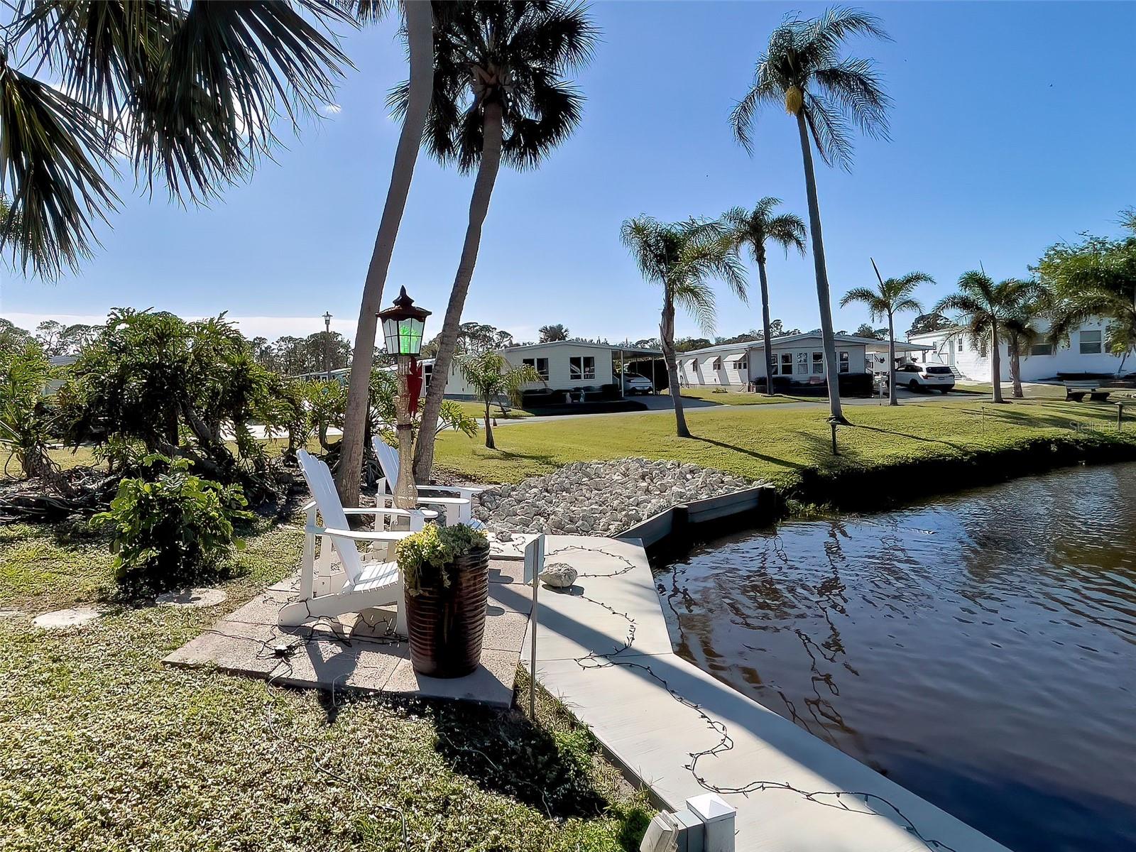 POLYNESIAN VILLAGE - Residential