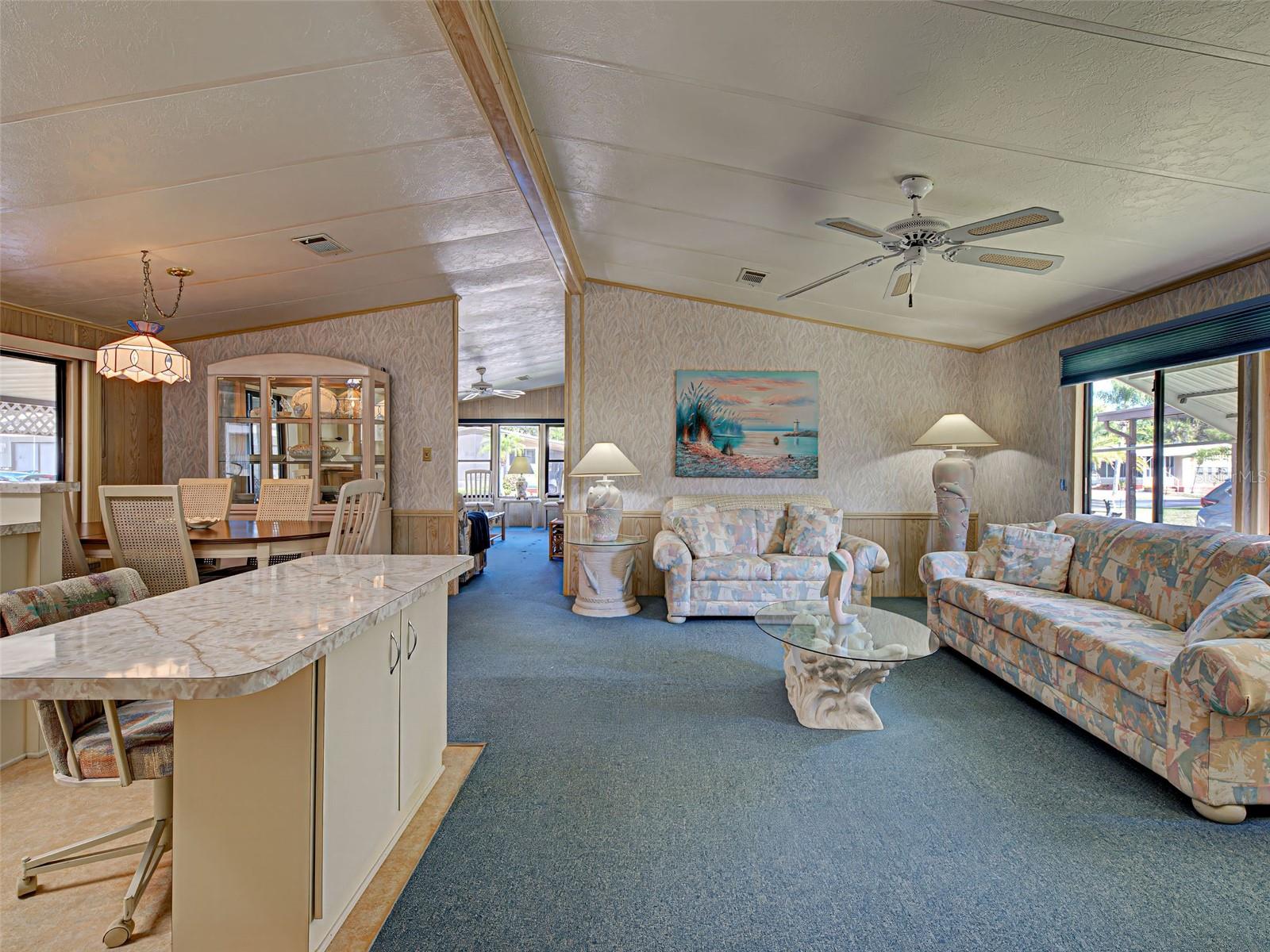 POLYNESIAN VILLAGE - Residential