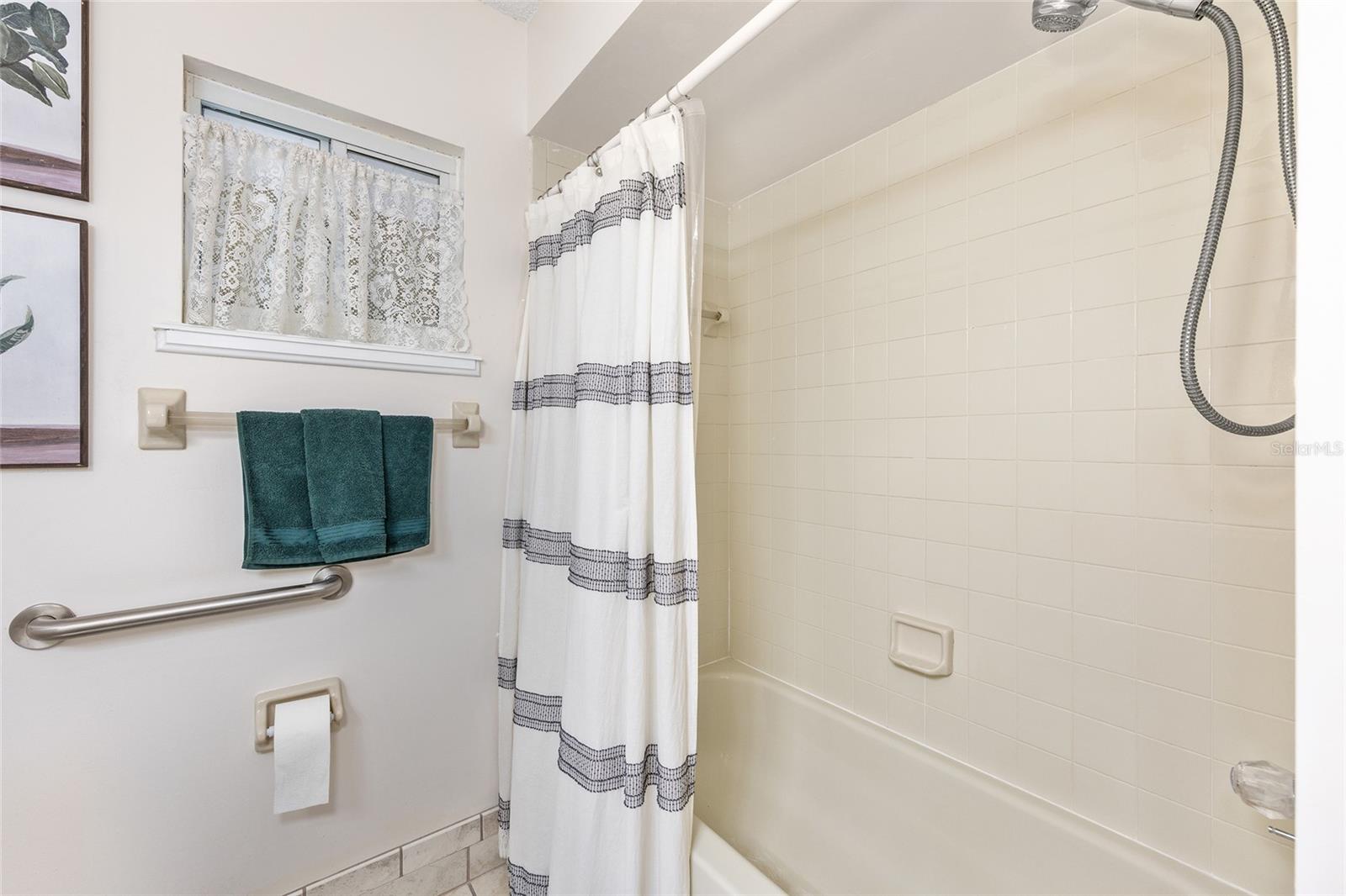 PINE RUN ESTATE - Residential