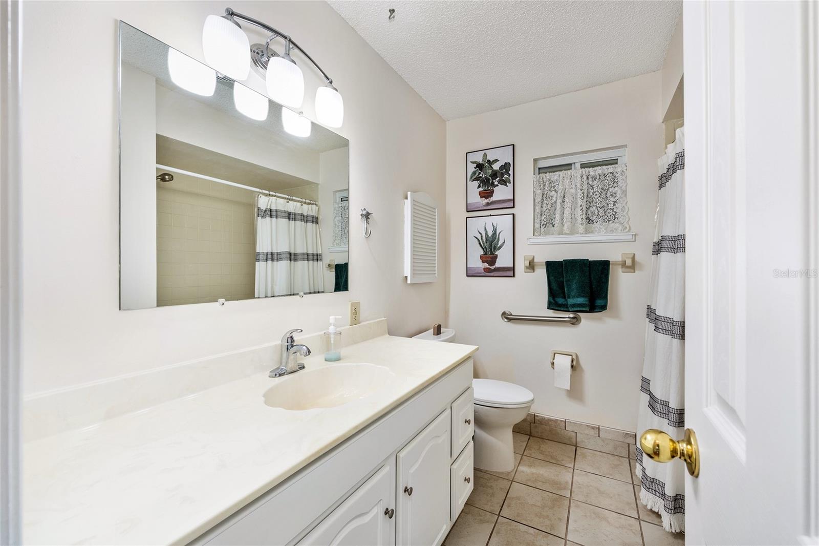 PINE RUN ESTATE - Residential